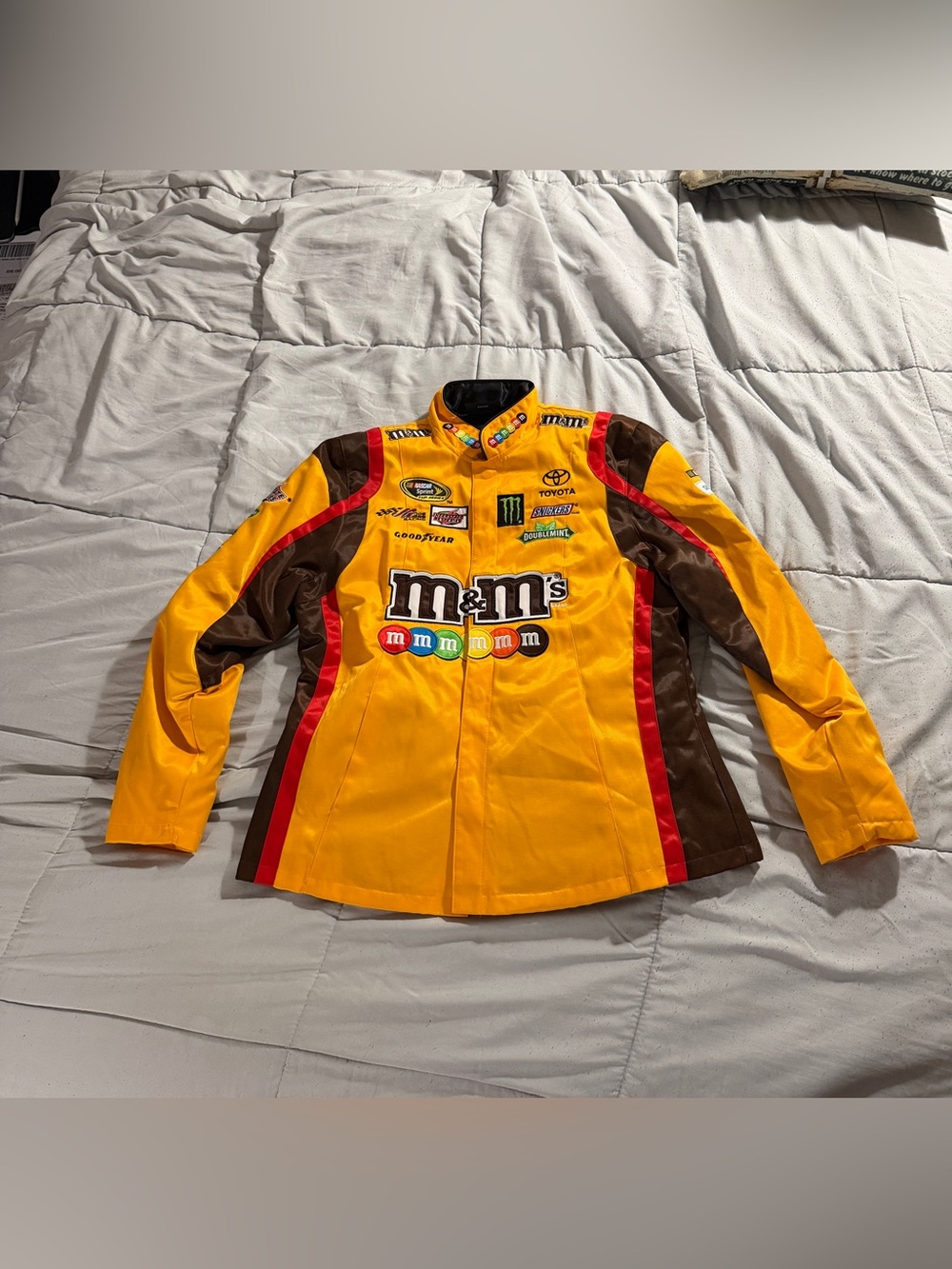 Kyle Busch 2012 M&M NASCAR Chase Authentics Jacket Women's Size L Yellow/Brown